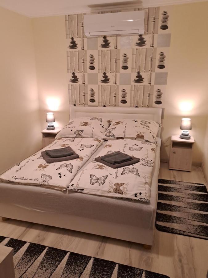 Katarina Apartman Hajduszoboszlo Exterior photo